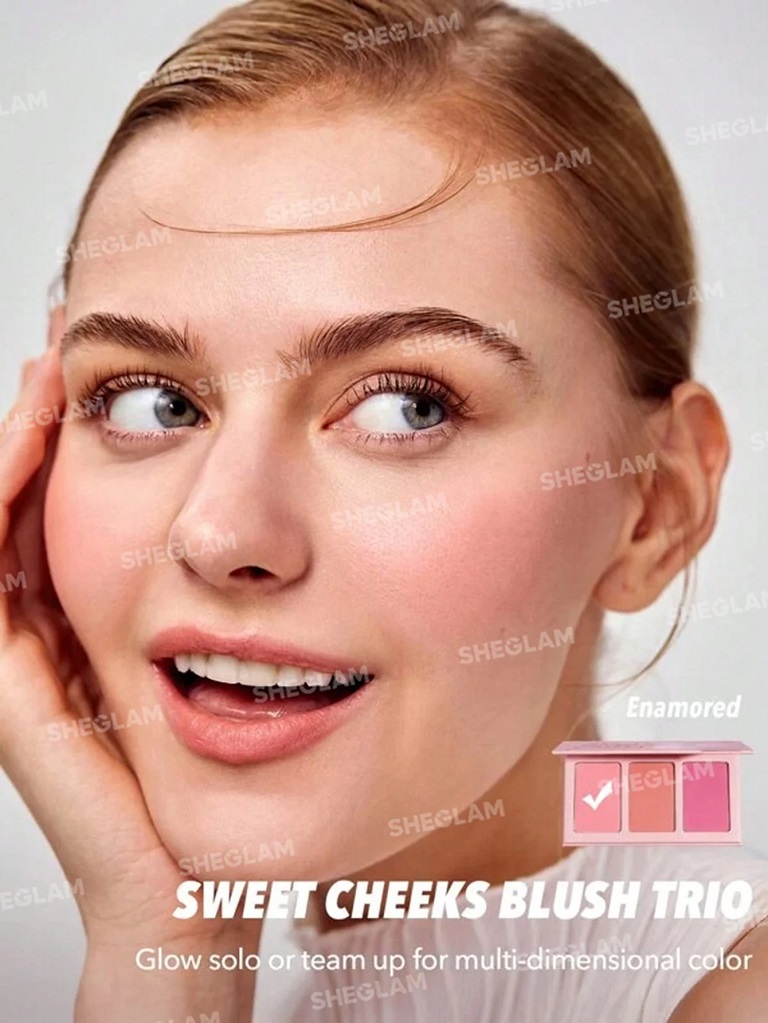 پالت رژ گونه 3 رنگ شیگلم  enamored