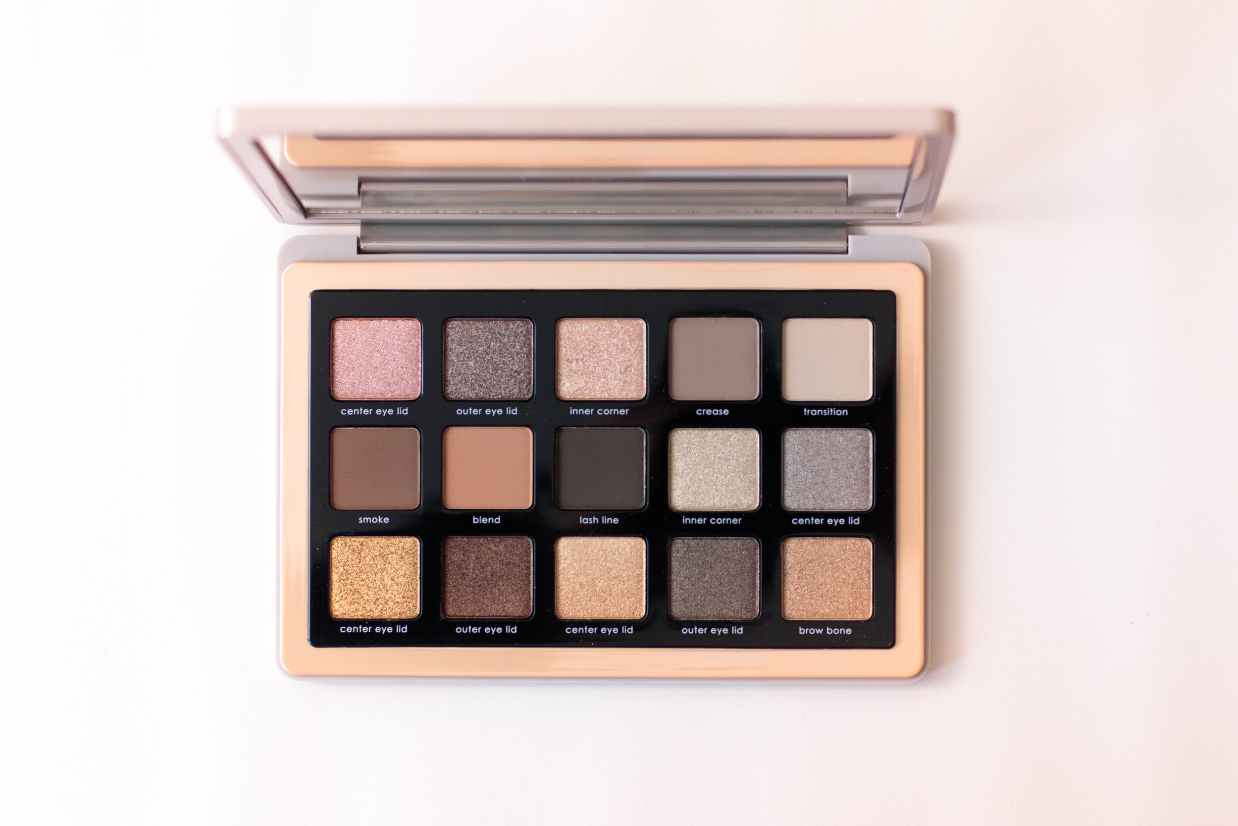 پالت سایه ناتاشا دنونا glam palette