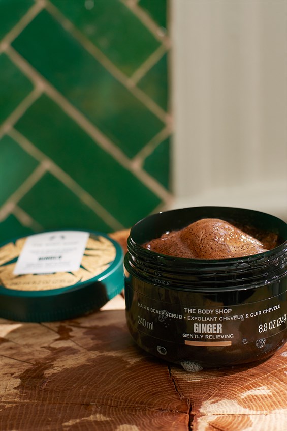 اسکراب کف سر و مو  بادی شاپ زنجبیل