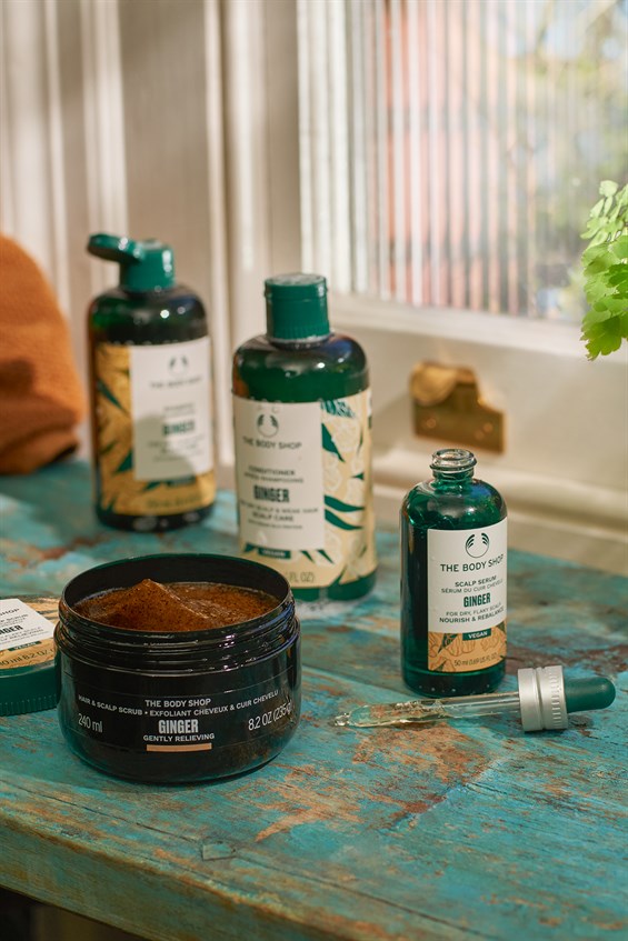 اسکراب کف سر و مو  بادی شاپ زنجبیل