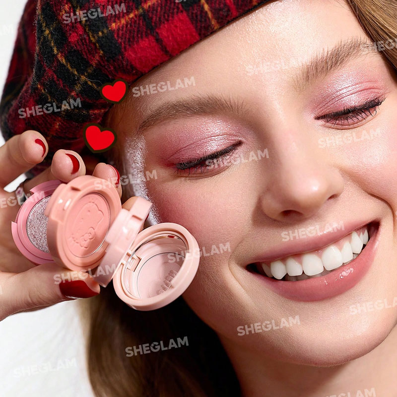 پالت سایه شیگلم سه طبقه از کالکشن هلوکیتی